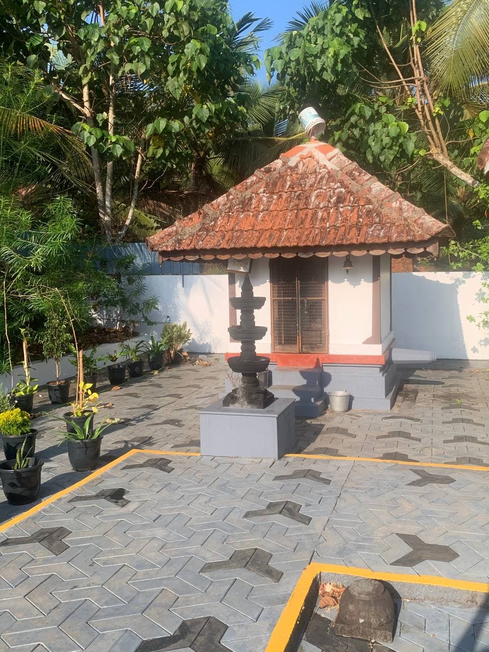 Poravannoor Edakkadu Sree Narasimha Moorthy Temple gallery 6