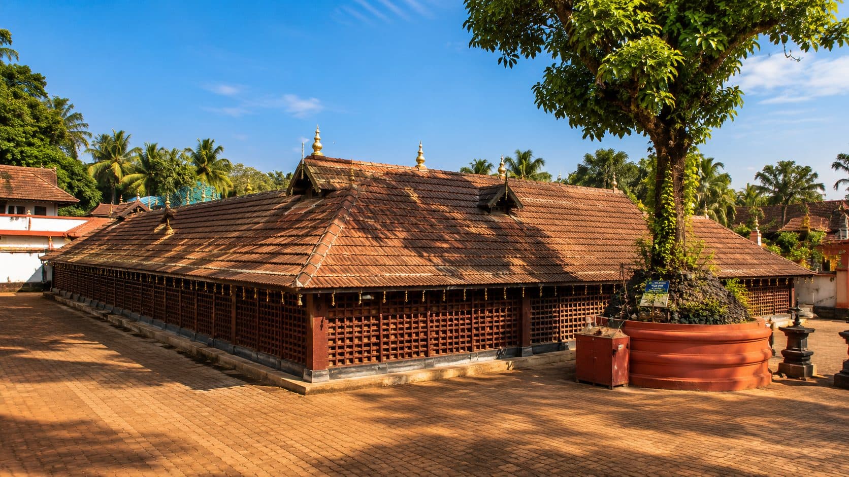 Sree Mahalingeswara Temple